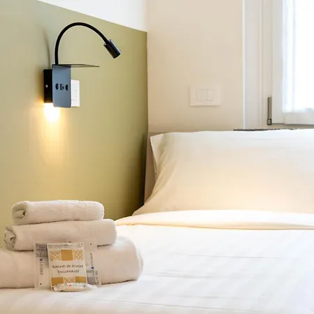 아파트 Newly Apt, Free Big Garage, Self Check-in & Access